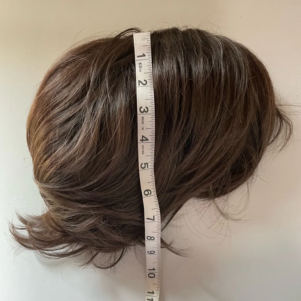 NWT dark brown wig deep side part medium brunette wavy natural real short hair